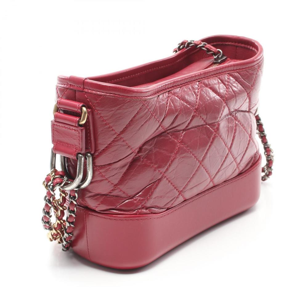 Chanel Bag Small Aged Red de Calfskin  Hobo Gabriel